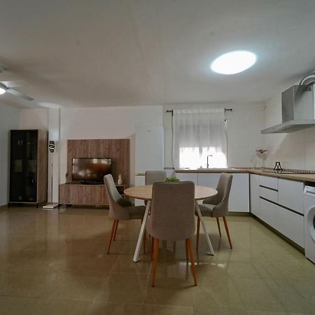 Apartamento El Balcón V Baena Exterior foto
