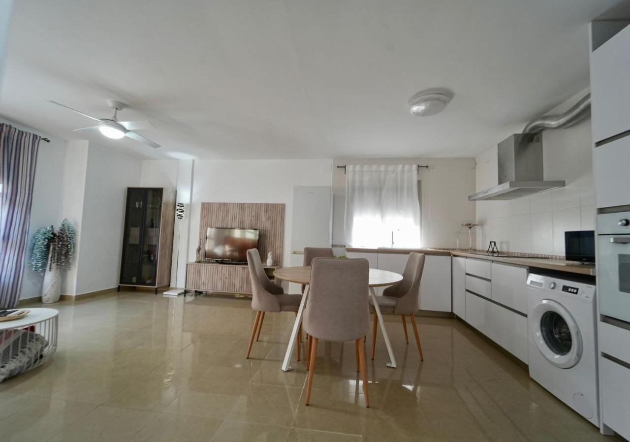Apartamento El Balcón V Baena Exterior foto